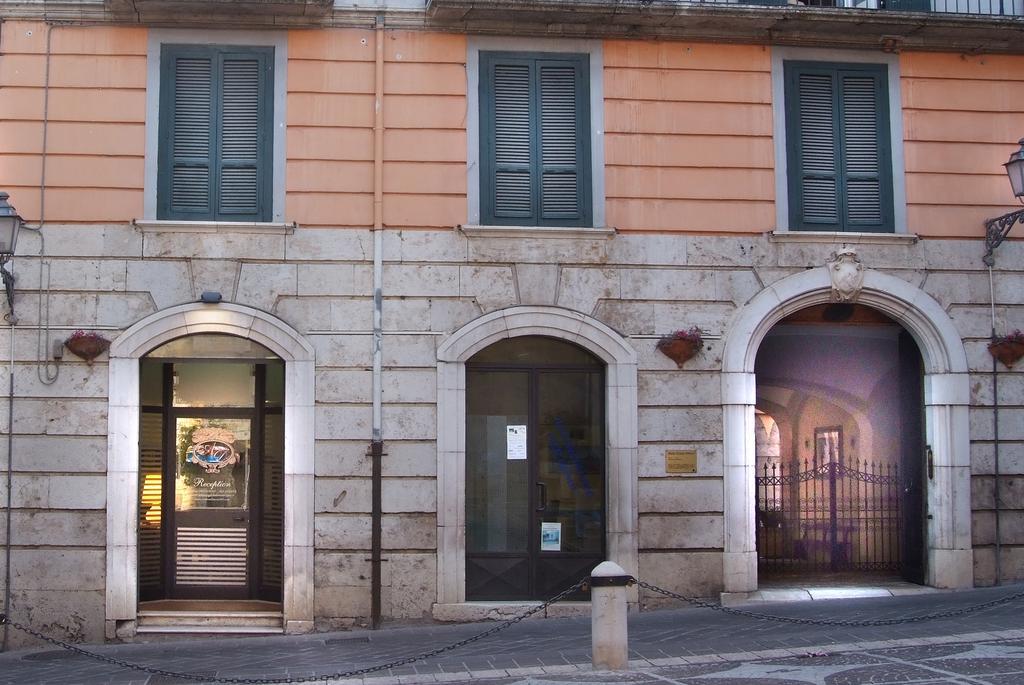 Antica Dimora 191 Otel Isernia Dış mekan fotoğraf